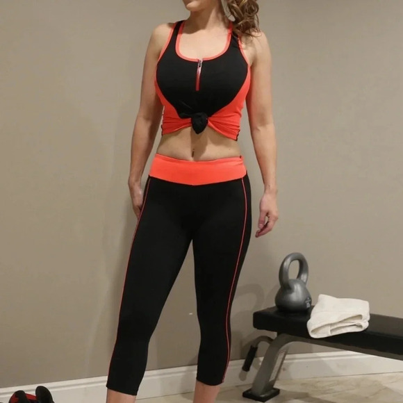Workout pants - Picture 3 of 9